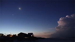 8-18 stars and moon scene
